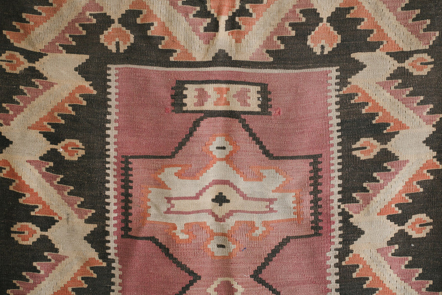4x6 Kilim Rug
