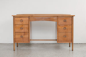 MC Lane Desk