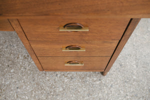MC Lane Desk