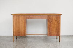 MC Lane Desk