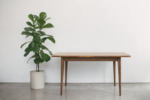 MC Dining Table