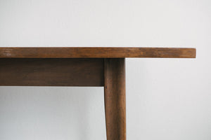 MC Dining Table