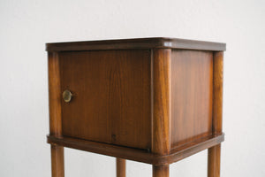 MC Nightstand