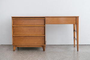 MC Desk