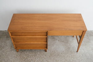 MC Desk