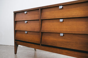 MC Louvered Lowboy