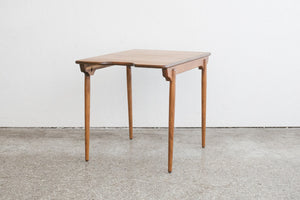 MC Side Table