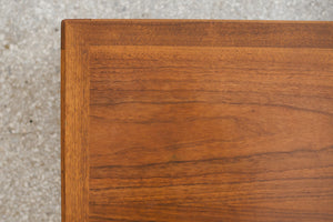 Lane Side Table