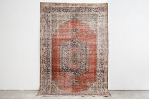 5x8 Anadol Rug