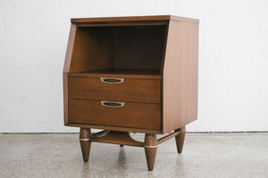 MC Broyhill Nightstand