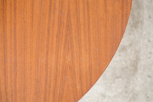 MC Dining Table