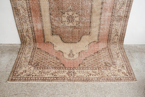 6x9 Turkish Rug