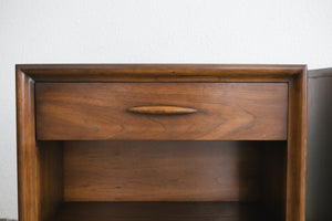 MC Broyhill Nightstands