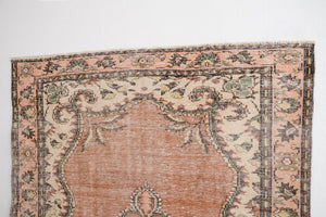6x9 Turkish Rug