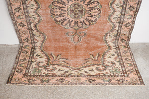 6x9 Turkish Rug