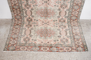 6x9 Turkish Rug