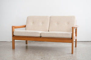 MC Danish Loveseat