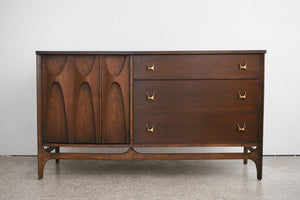 MC Brasilia Credenza
