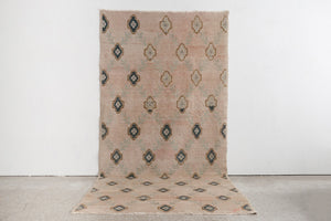 5x10 Turkish Rug