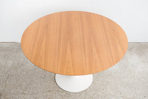 Tulip Dining Table