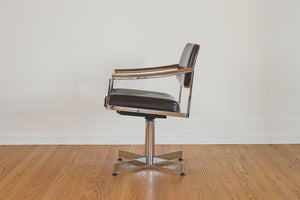 HS Collection Leather Chair