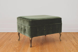 HS Collection Velvet Ottoman