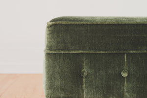 HS Collection Velvet Ottoman