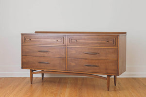 MCM Sculptra Lowboy