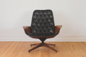 Plycraft Mr Chair & Ottoman