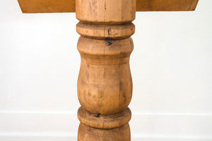Antique Raw Oak Easel