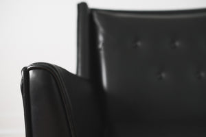 MC Club Chair