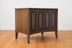 MC Nightstands