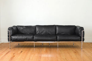 Le Corbusier LC2 Sofa
