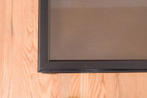 Traditional Display Table