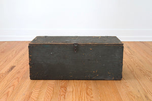 Vintage US Military Trunk